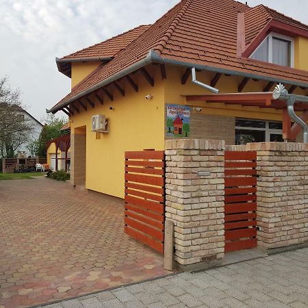 Aranyhal Apartman Hévíz Esterno foto