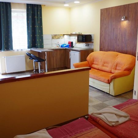 Aranyhal Apartman Hévíz Esterno foto