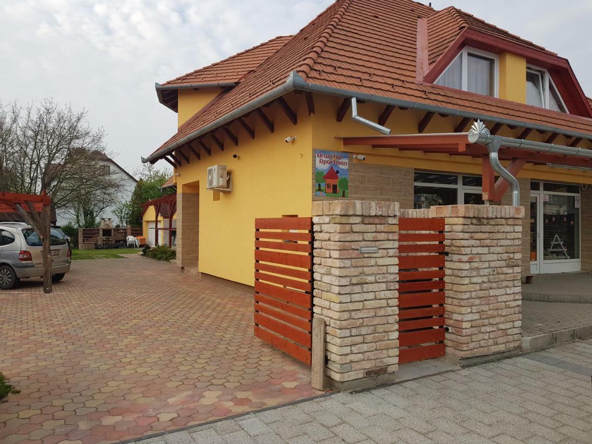 Aranyhal Apartman Hévíz Esterno foto