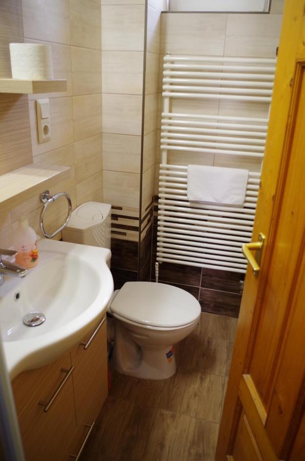 Aranyhal Apartman Hévíz Esterno foto